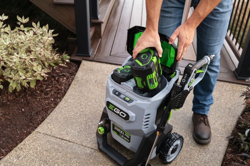 EGO HPW3204-2 POWER+ 3200 PSI Pressure Washer with 2 x 6.0Ah Batteries and 320W Charger