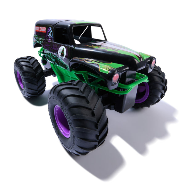Monster Jam Smash N Bash 1:15 R/C Grave Digger, Ages 4+ D3