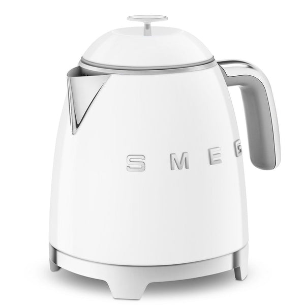 Smeg 50's 1400W Retro Style Electric Mini Countertop Kettle with Cordless Base, White, 0.8-L B8